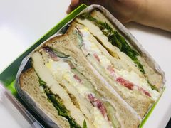 三明治-贝紫Style(木马公寓店)