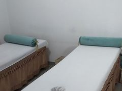 -龙脊堂龙氏推拿 整脊(陆家浜店)