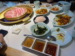 -猪啊牛呀羊啊铜盘烤肉(正大广场店)