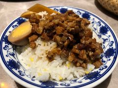 台湾卤肉饭-雷泰泰台式胡椒虾(滨江金铂湾店)