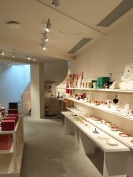 -SALON DE VANHADA