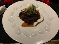 烤肋眼牛排配红酒小洋葱-AZUL by FUEL蓝色·法式酒馆(琶醍店)