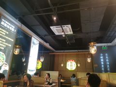 大堂-顺德公广东猪肚鸡·煲仔饭(白石洲店)