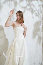 点击看大图 -予白婚纱礼服馆