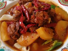 新疆沙湾大盘鸡-巴依老爷新疆美食(魏公村店)