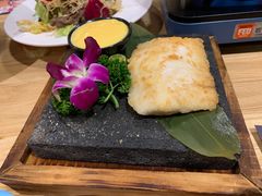 -鲔吞·和牛寿喜烧(闵行区绿瘦酒店)