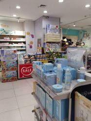 -乐友孕婴童(乐客城店)