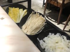 -潮牛海记•潮汕牛肉火锅•醉鸡煲•粿条汤(通北路店)
