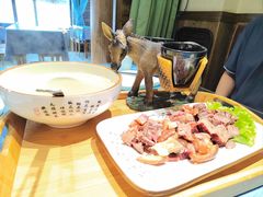 -乔家小院•非遗驴肉•本地小海鲜(滨河路店)