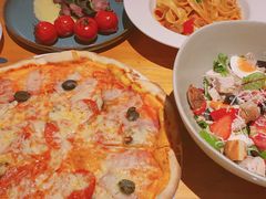 -JINNS锦时 steak&pizza(浸信会礼拜堂旧址店)