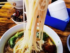 -越洋肖氏老米线(杨家坪店)