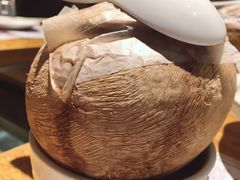 泰国椰皇炖乌鸡-陈鹏鹏潮汕菜(欢乐海岸 海边景观店)