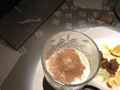 提拉米苏-穹六人间 people 6(岳阳路店)