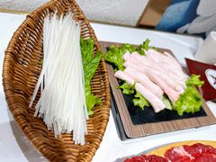 -和兴记潮汕牛肉火锅(太原街万达店)