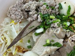 -榮泰米粉湯(Left Shop)