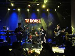 -TZ House音乐现场(茅台店)