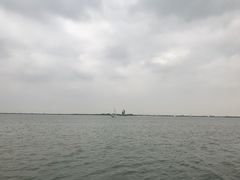 -上海滴水湖皇冠假日酒店