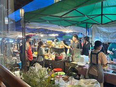 -周日夜市