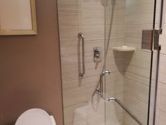 -上海中航虹桥机场泊悦酒店