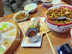 -怪噜范·老贵阳街头名小吃(鸿通城店)