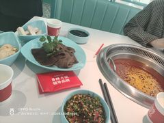 -季季红火锅(柳州城中万达二店)