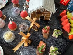 -亚龙湾喜来登·美景台大堂吧