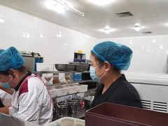 -迎宾楼(解放西街店)