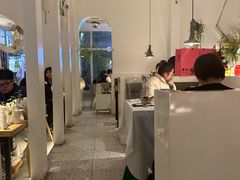 -春树下·树屋花房西餐厅(罍街AS1980店)