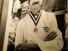 -Restaurant Paul Bocuse