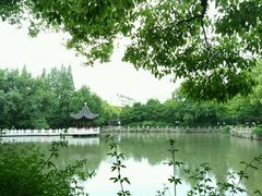 -汇龙潭