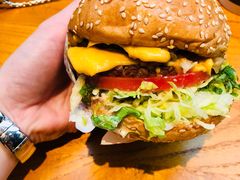 -The Habit Burger Grill 哈比特汉堡(复兴soho店)