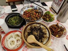 -堂瓦里·33年传统赣菜(第一街区店)