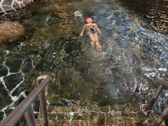 -泉城欧乐堡戏水湾艺术养生温泉