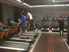 -乐刻运动(爱奇艺创新大厦店)