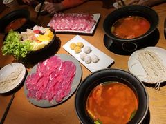 -呷哺呷哺(融创茂店)