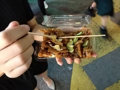 -六合夜市