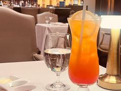 -龙虾酒吧扒房(宁波香格里拉店)
