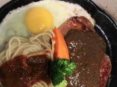 -汤姆家的牛排意面披萨(新城市广场店)