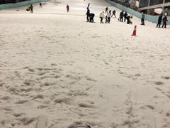 -乔波室内滑雪场