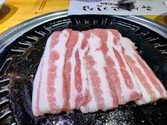 -唯成•韩国炭火烤肉 유성고기