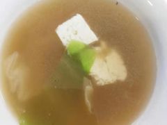 -八两八金·莱芜特色炒鸡(市南漳浦路店)