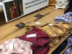 -优衣库(上海金桥太茂店)