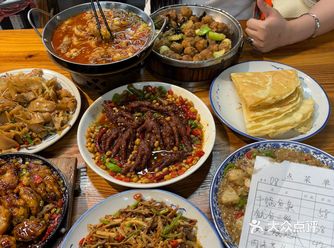 景德镇真诚分享无广。。。地地道道的家常菜\n