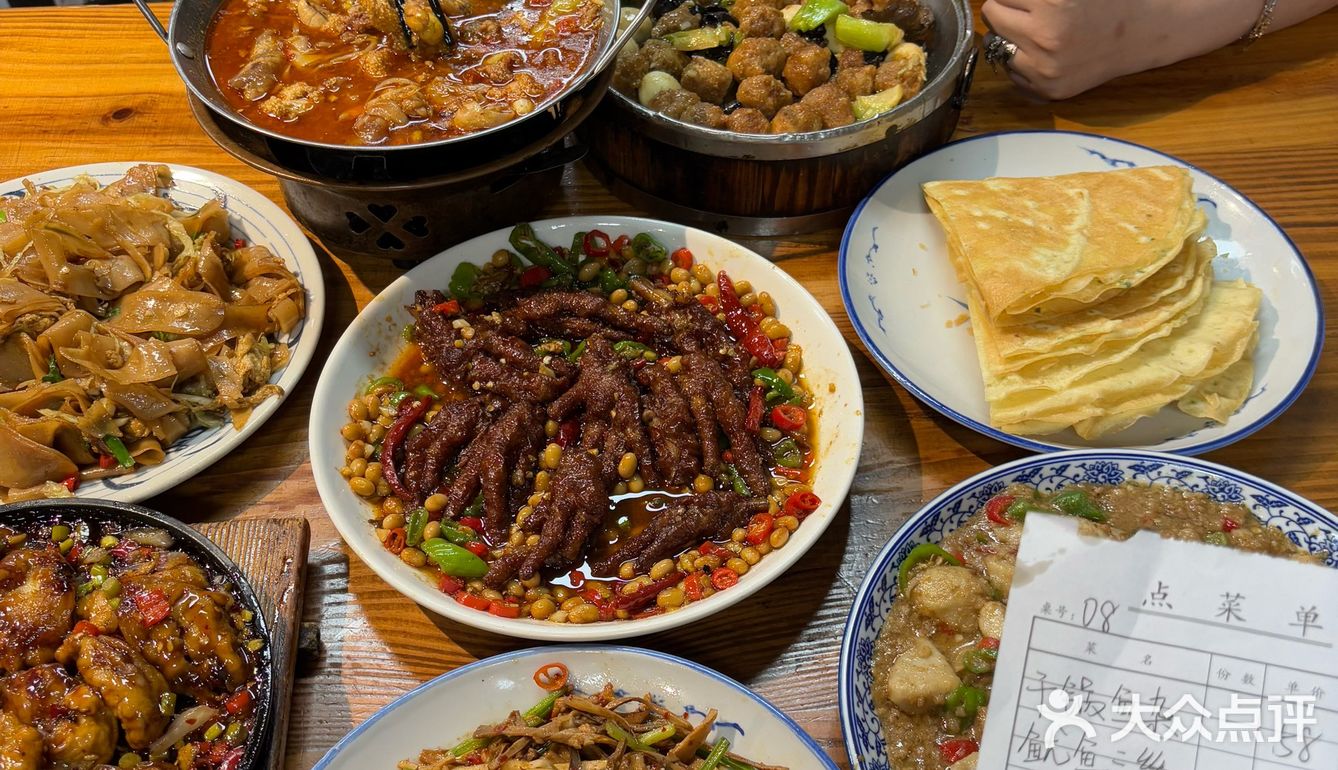 景德镇真诚分享无广。。。地地道道的家常菜🥵
