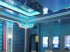 -屋有岛沉浸游戏旗舰店(中山公园店)