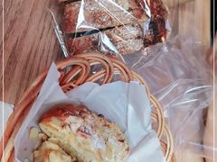 -麦田工坊(月湖店)