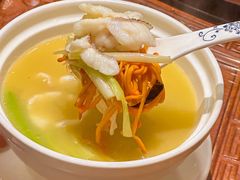 -龙悦湾酒家·八阵鱼生·渔人码头店
