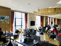 -青岛富力艾美酒店