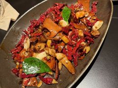 -Ameigo梅果·云贵川bistro(长宁来福士店)