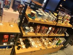 零售区-星巴克臻选(沈阳大悦城店)